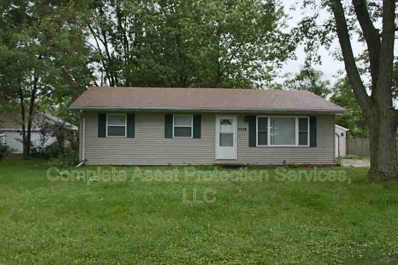 7719 Hendricks Pl - Photo 3 of 14