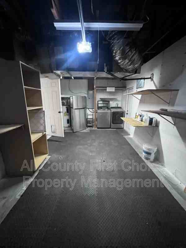 5758 57th Ave N - Photo 7 of 16
