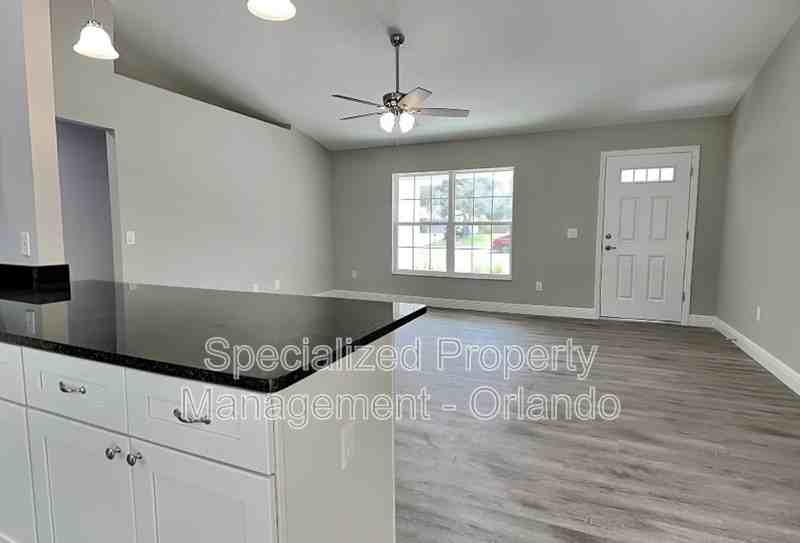 3149 W Fairbank Dr - Photo 5 of 19