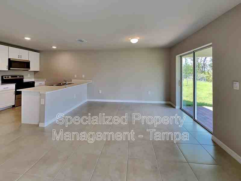 4731 Gillot Blvd - Photo 6 of 25