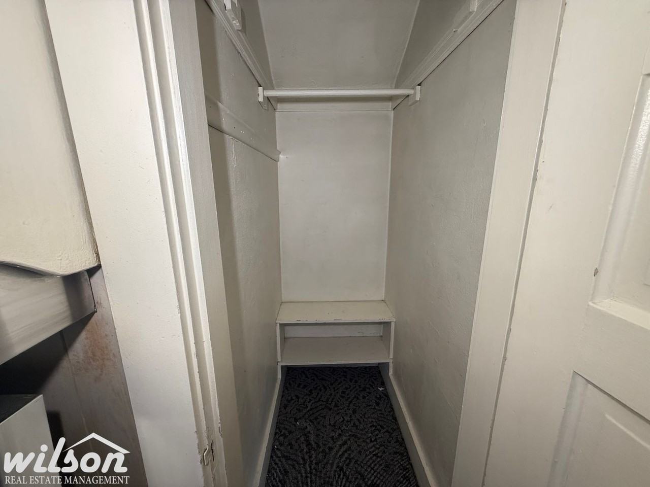 302 S 8th Ave - Photo 5 of 17