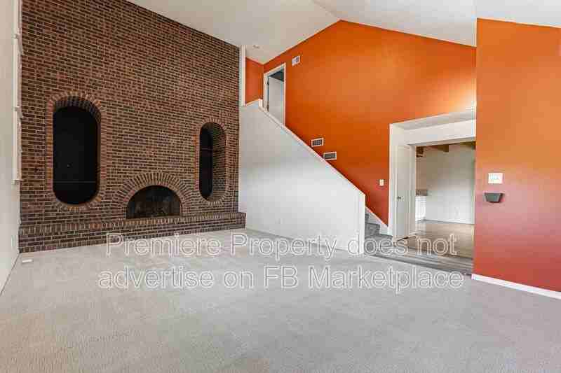 4731 Liberty St - Photo 2 of 21