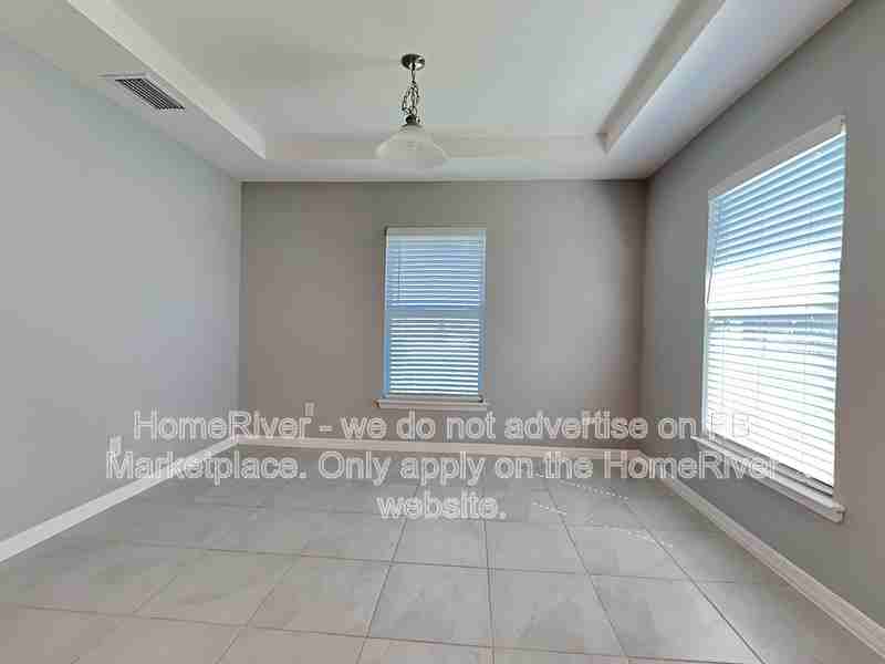 3713 Ne 13th Ave - Photo 4 of 25
