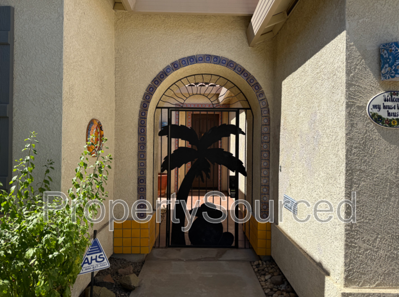 523 Ruess Rd - Photo 4 of 50