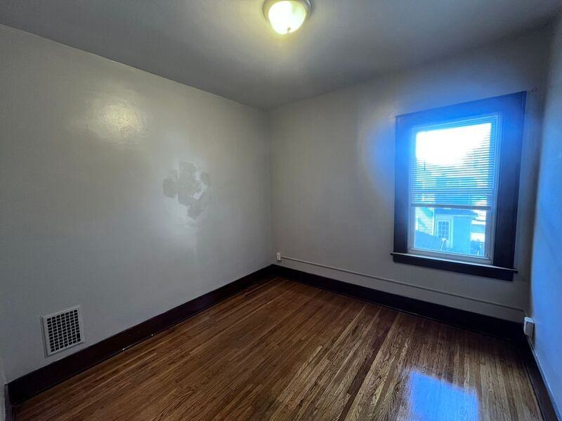 16 Hillendale St - Photo 5 of 8