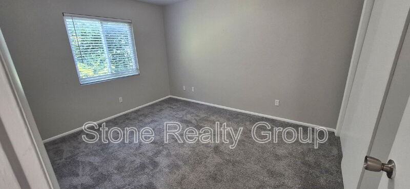 9134 E 10th St #3 - Photo 7 of 22