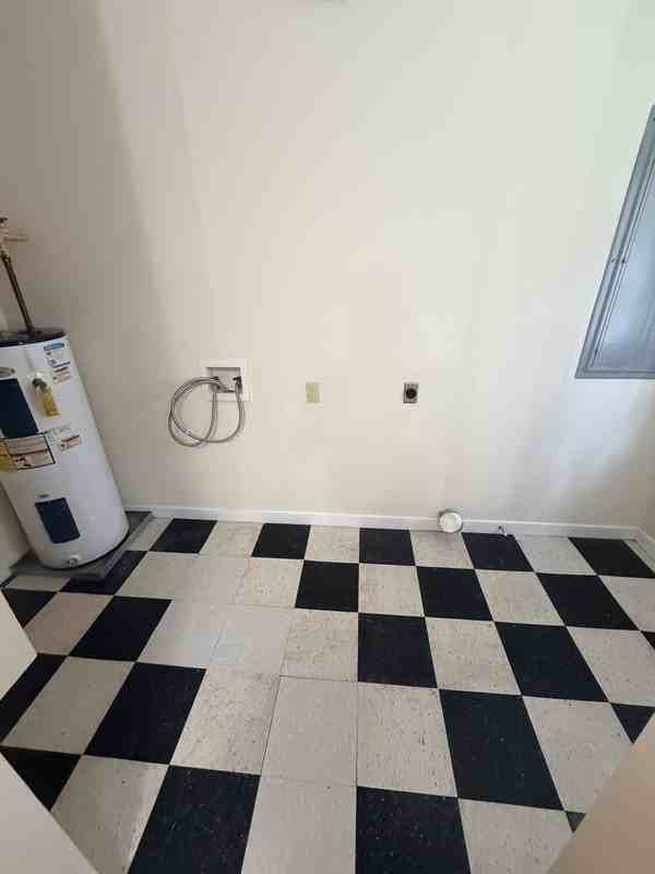 804 Chestnut St - Photo 5 of 9