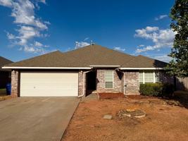 featured image of 411 S Pointe Ln