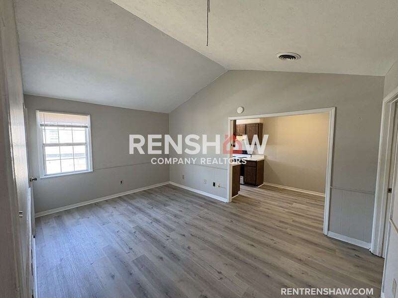 268 Greenfield Dr #C - Photo 4 of 14