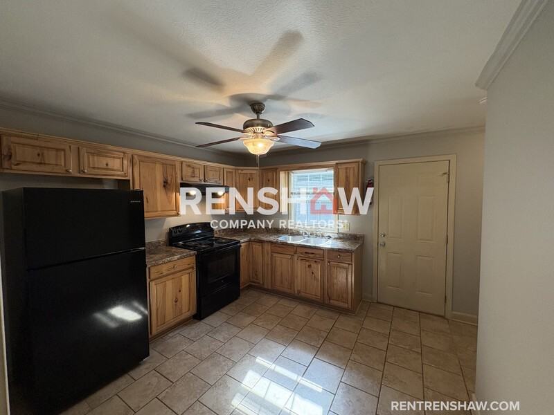 948 Bear Creek Rd #B - Photo 5 of 13