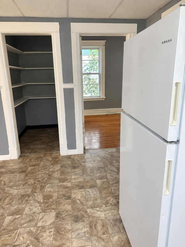 354 Quail St - Photo 2 of 12
