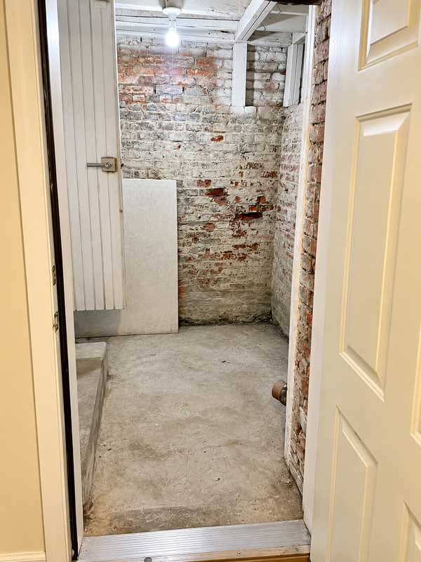 350 Madison Ave - Photo 6 of 7