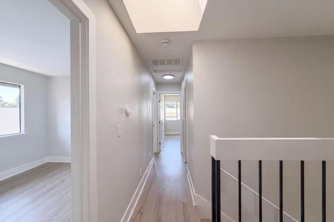 6005 La Castana Way - Photo 5 of 19