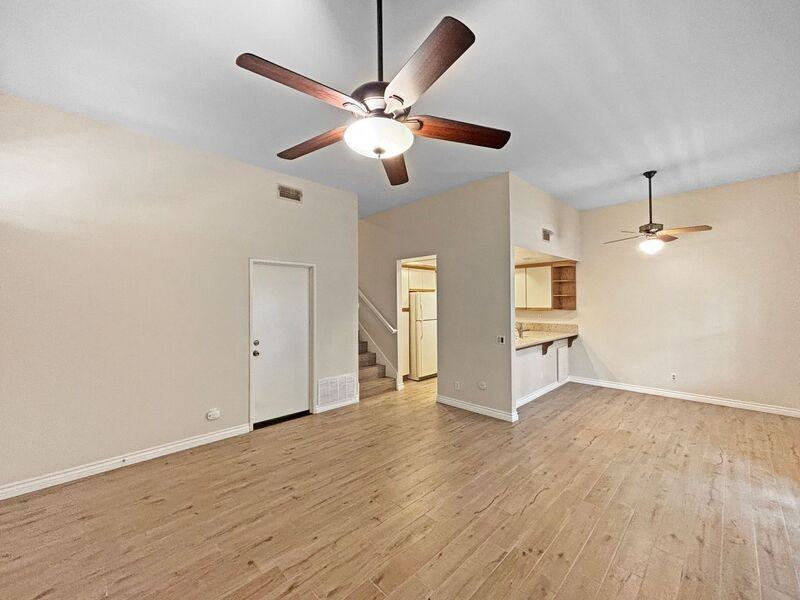 3147 Old Bridgeport Way - Photo 2 of 28