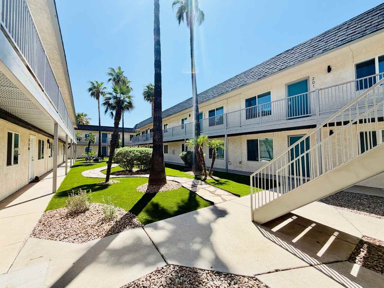 4424 Bellevue Newly Renovated Apartments with All Appliances Included! - Photo 6 of 31
