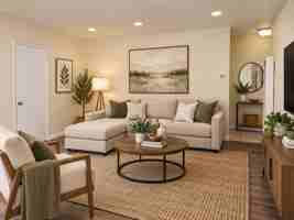 featured image of 1616 Picadilly Way