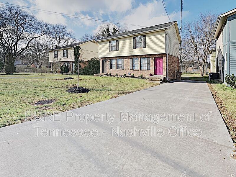 613 Eastboro Dr #B - Photo 3 of 22
