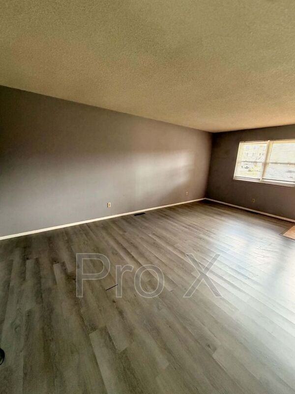 3833 College View Dr - Photo 3 of 18