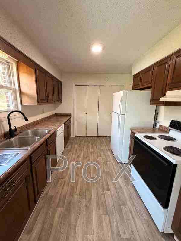 3833 College View Dr - Photo 6 of 18
