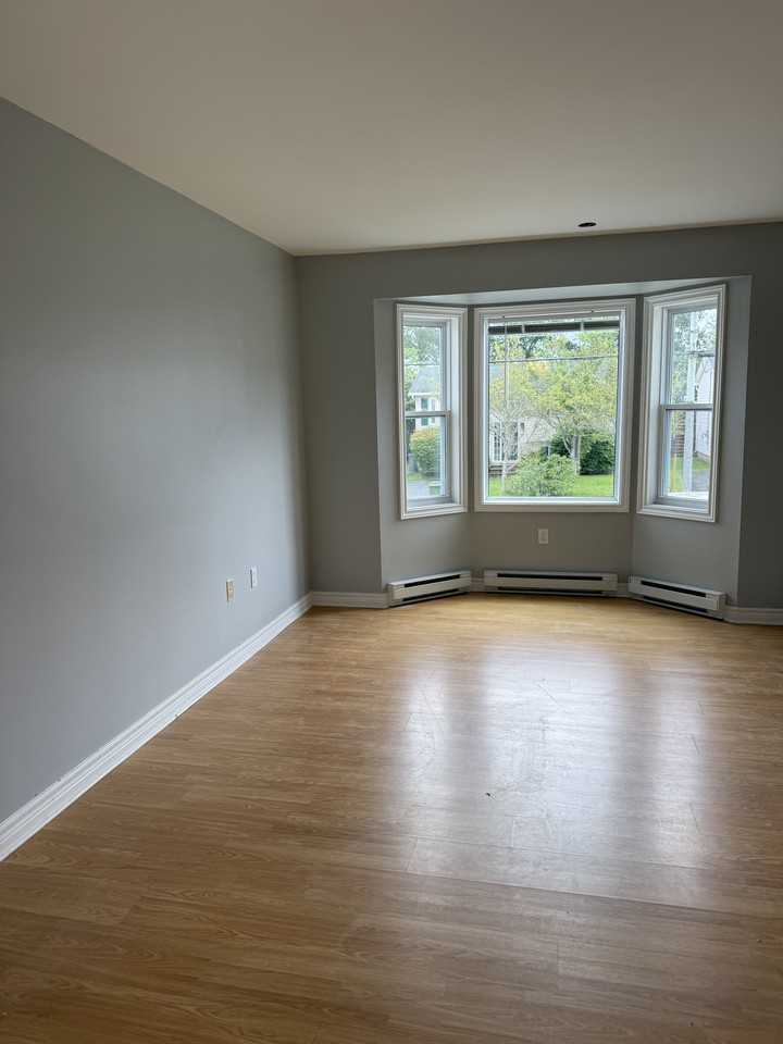 75 James Street - Photo 7 of 18