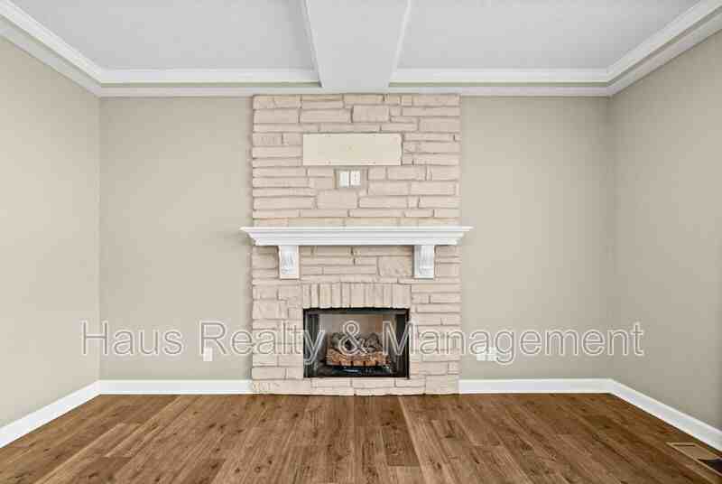 415 Glenstone Springs Dr - Photo 7 of 41