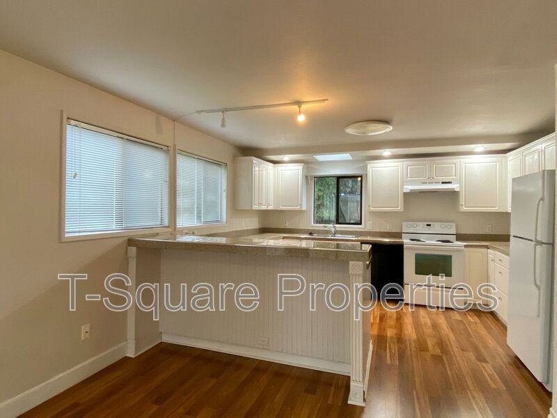 5115 159th Ave Ne - Photo 6 of 17