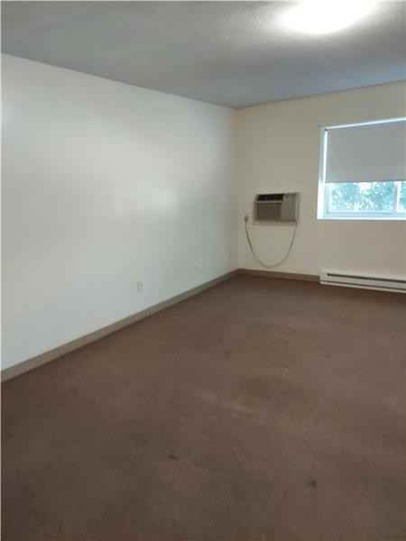 25 Brooks Ave #19 - Photo 6 of 9