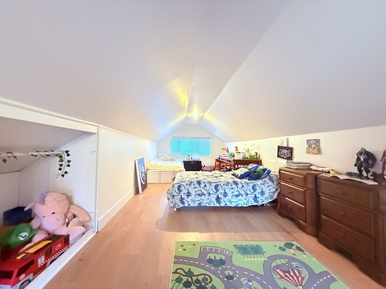 732 13th Street East - Photo 6 of 30