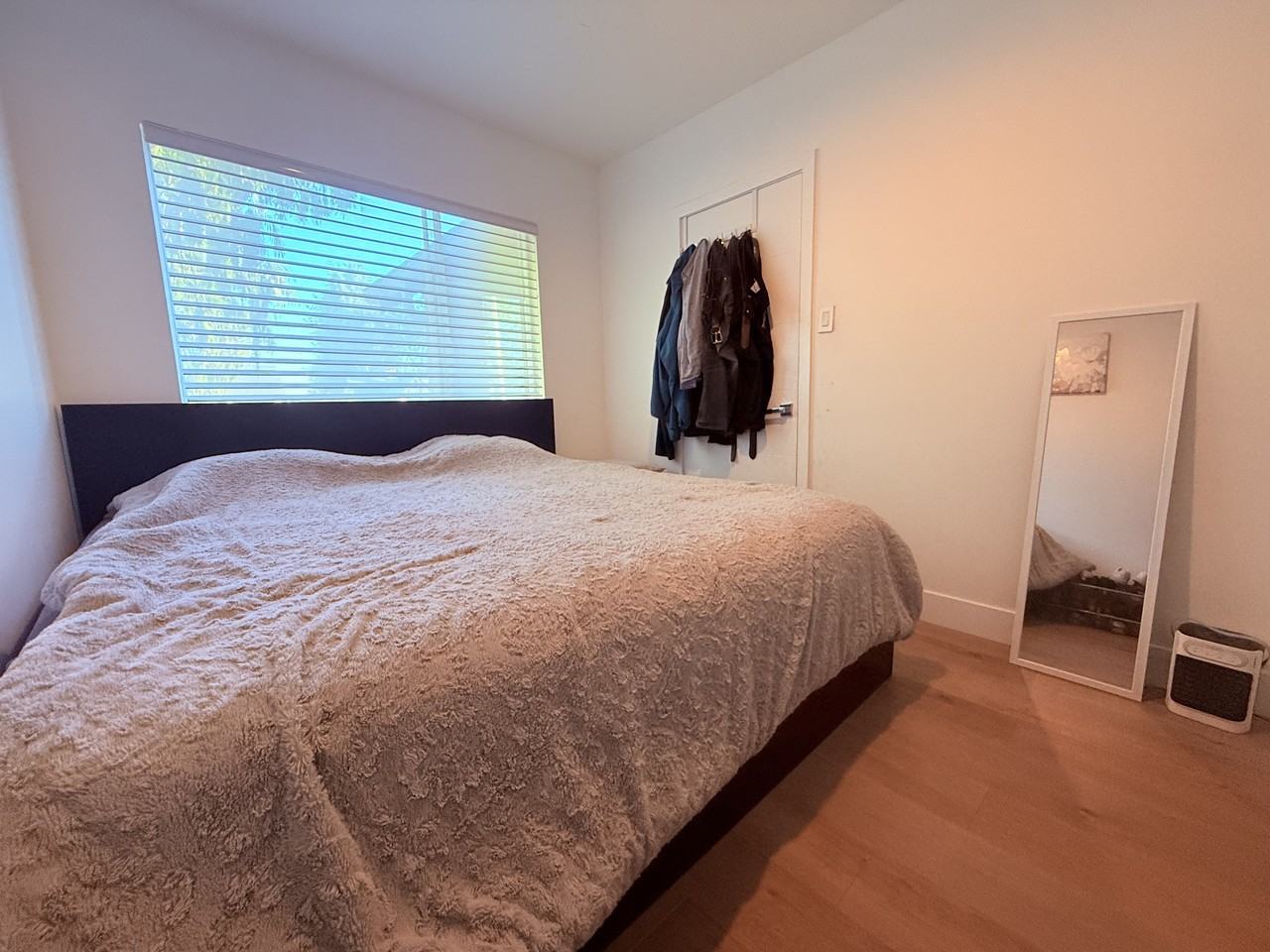 732 13th Street East - Photo 7 of 30