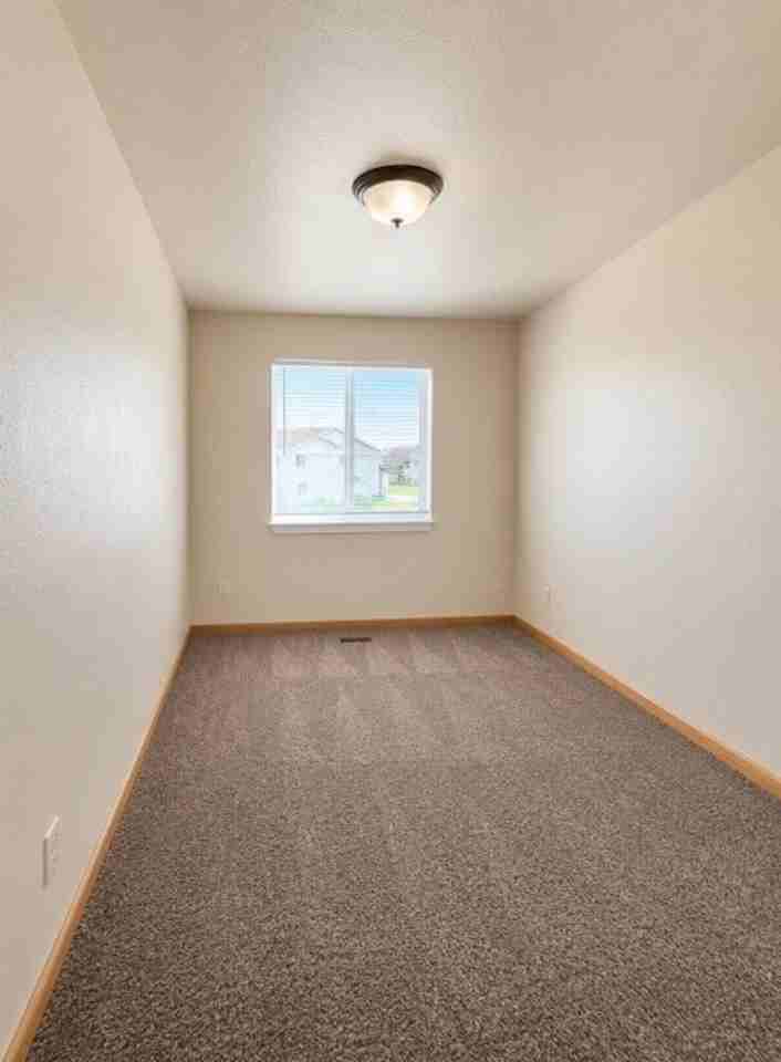 804 Nighthawk Dr - Photo 7 of 12