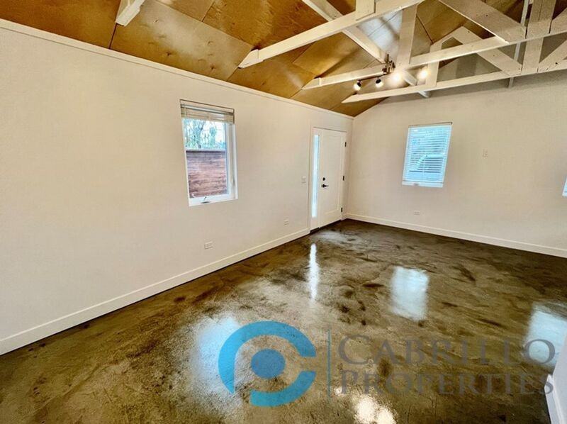 2502 54th St - Photo 7 of 13
