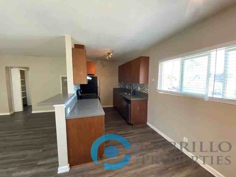 4774 Mansfield St #5 - Photo 5 of 17
