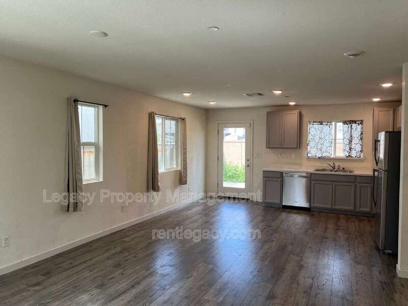 4360 White Ash Ln - Photo 5 of 36
