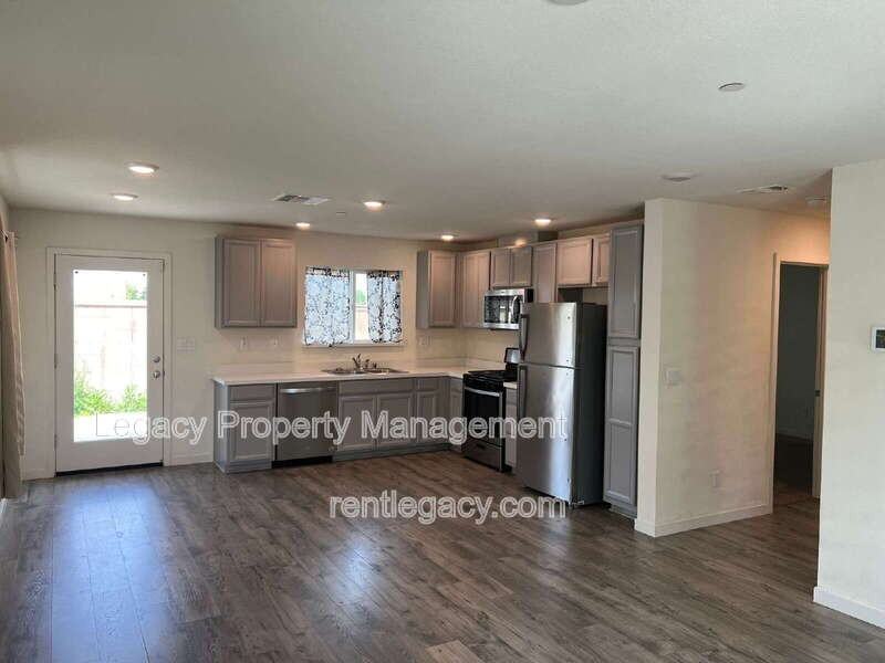 4360 White Ash Ln - Photo 6 of 36