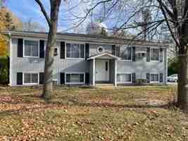 featured image of 565 Drom Ct
