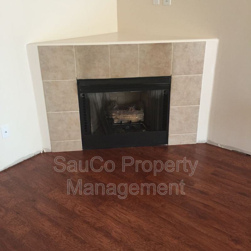 5914 Se 16th Loop - Photo 3 of 6