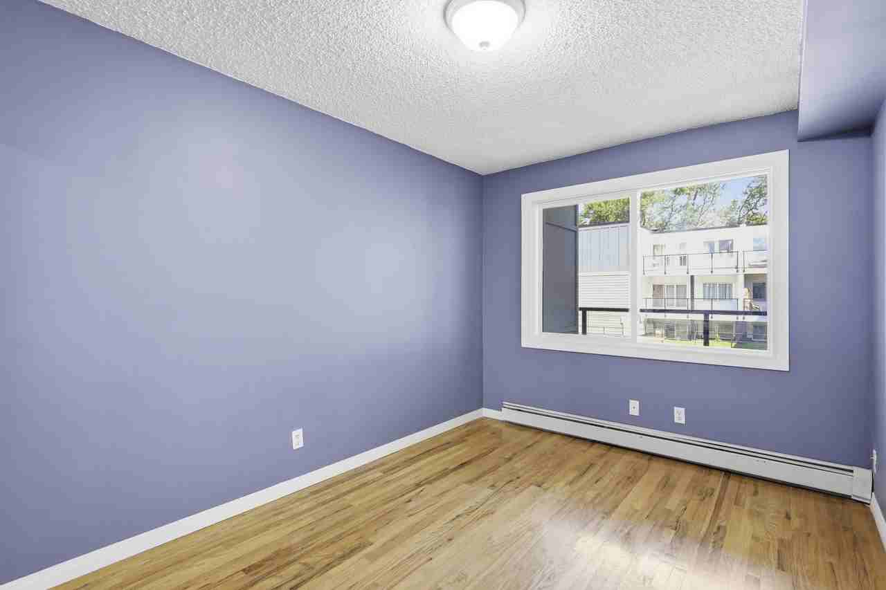 11008 124 Street #15 - Photo 7 of 23
