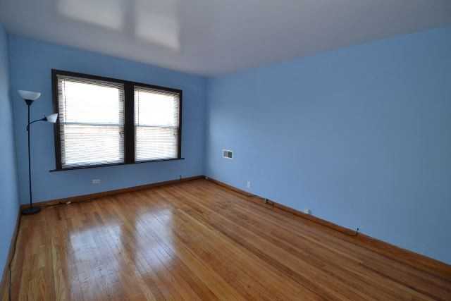 3243 N Damen Ave #3 - Photo 7 of 20
