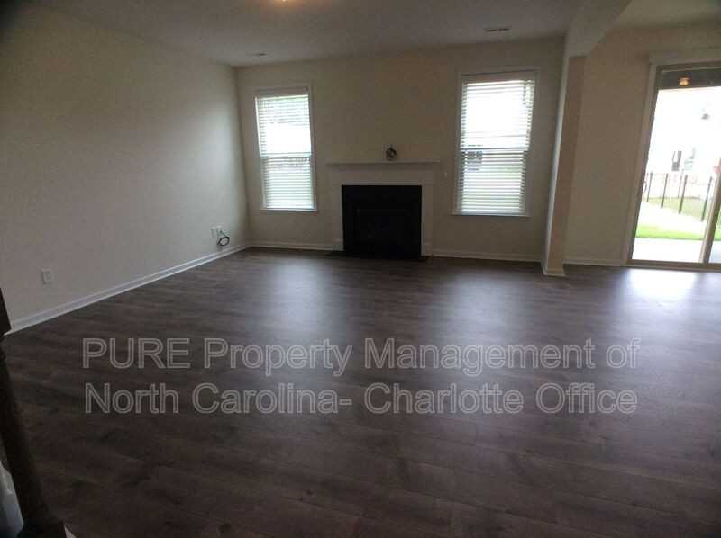 107 Torridge Ave - Photo 3 of 18