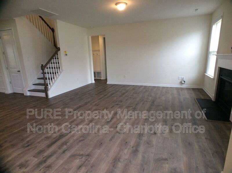 107 Torridge Ave - Photo 5 of 18