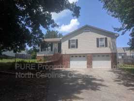 3717 Signet Dr - Photo 1 of 1