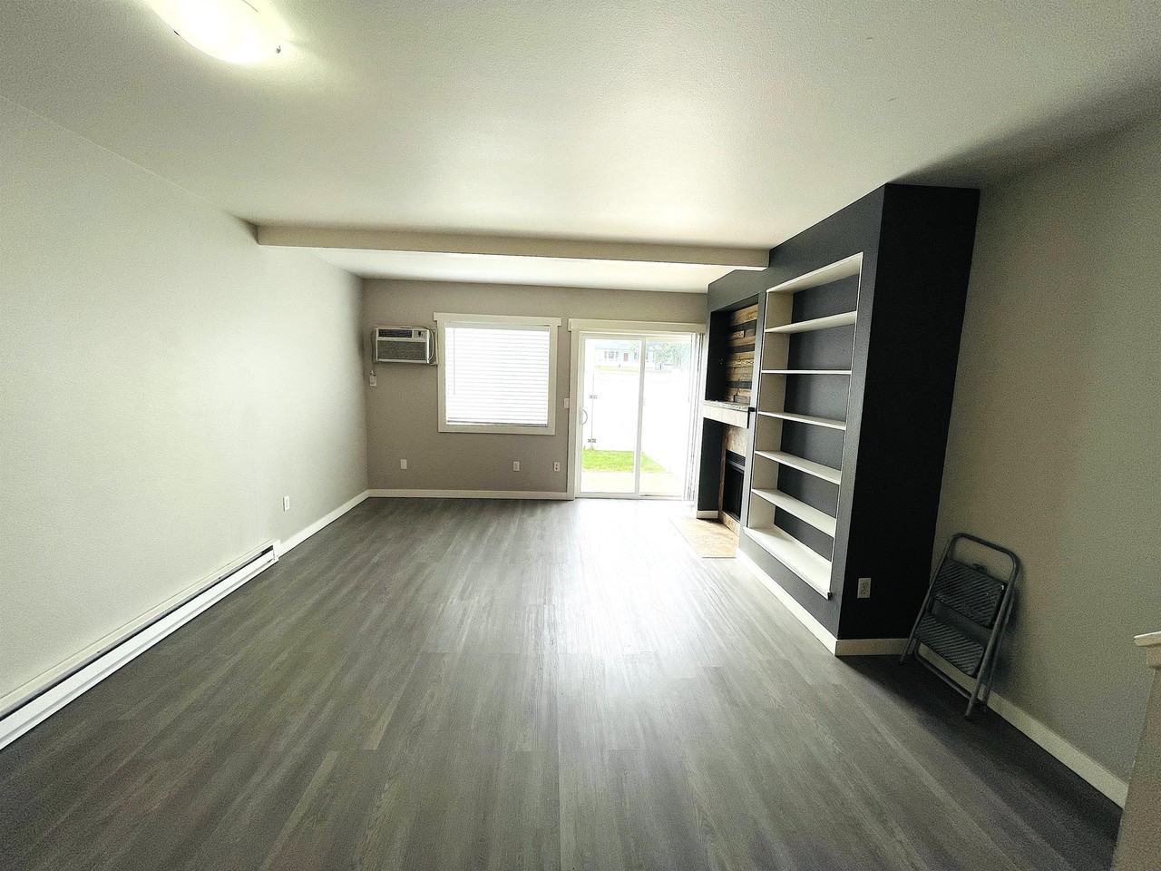 Spring Park 2824 East 32nd Avenue - Photo 4 of 40