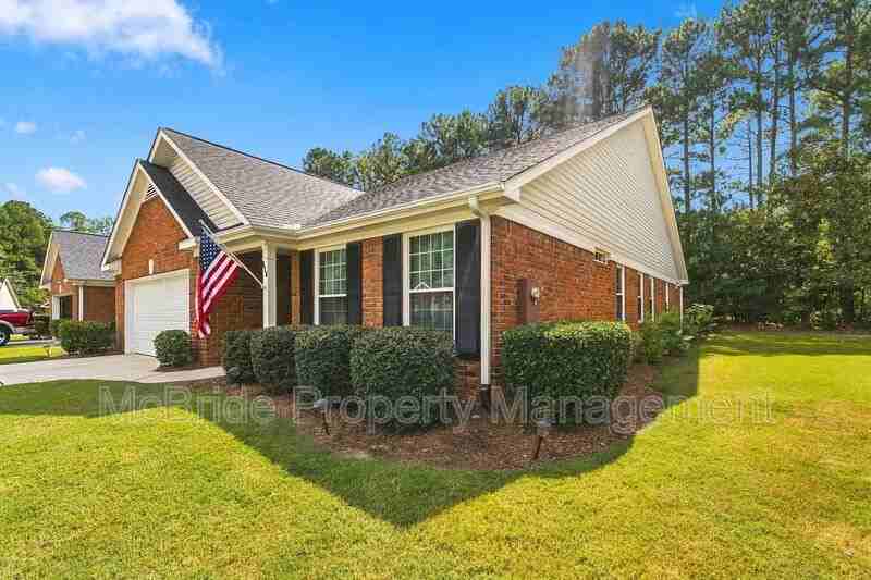 678 Kensington Ct - Photo 3 of 27