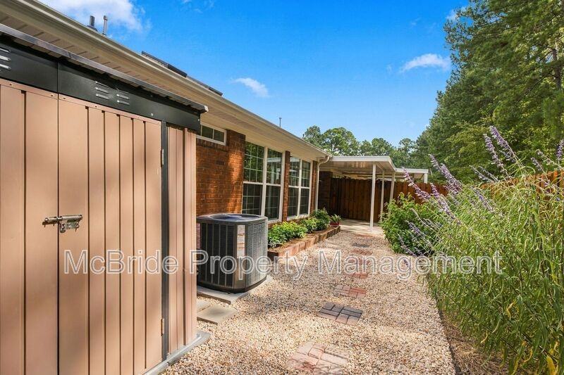 678 Kensington Ct - Photo 7 of 27