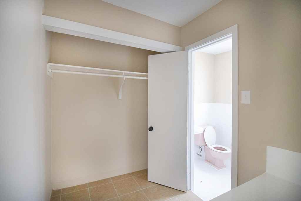 9607 Marlive - Photo 5 of 13
