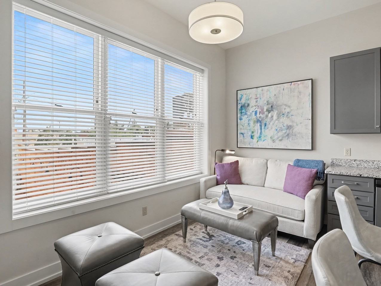 Strongback Apartments - Photo 2 of 18