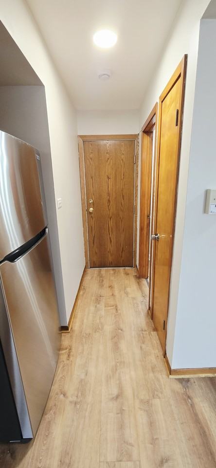 5829-31 W 63rd St - Photo 4 of 19