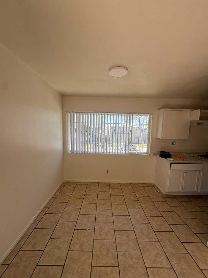 631 West Channel Islands Boulevard - Photo 6 of 10