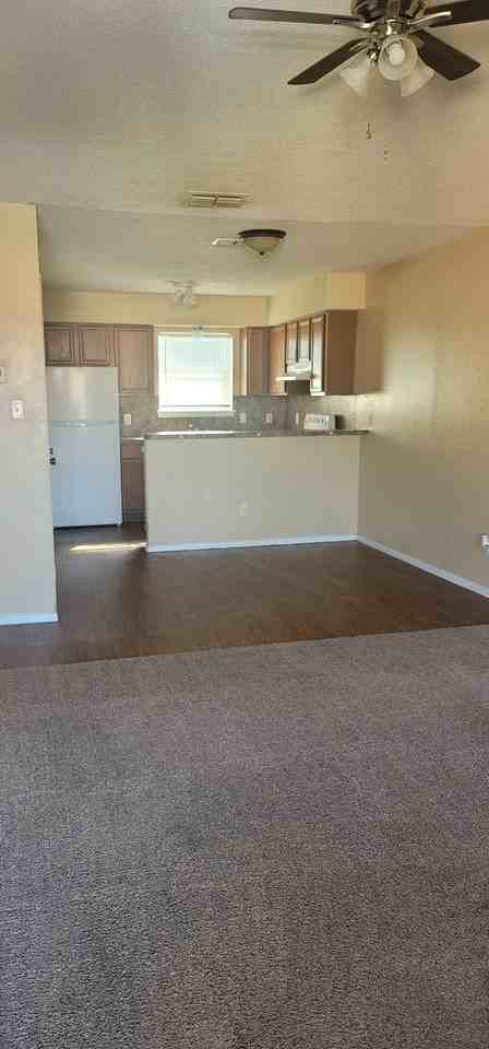 North Ridge Apartments - Photo 4 of 36