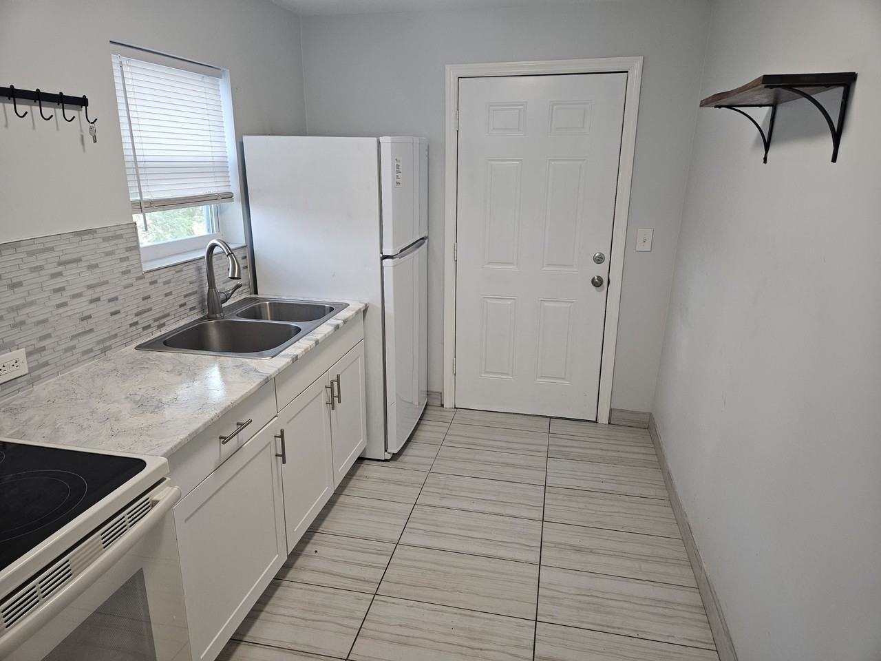 306 Turner Street - Photo 3 of 29
